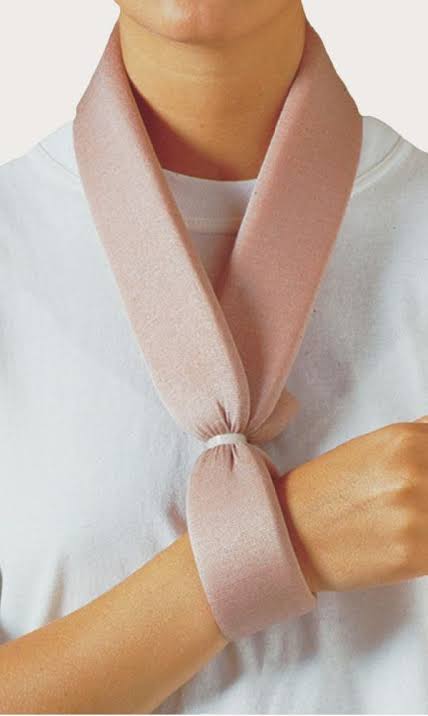 Sponge Arm Sling Immobiliser Cuff and Collar 1